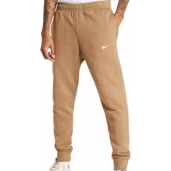 Nike Sportswear Club Fleece Tapered Joggers Men's Sz M Brown Tan 826431-258 NWOT - Picture 1 of 9